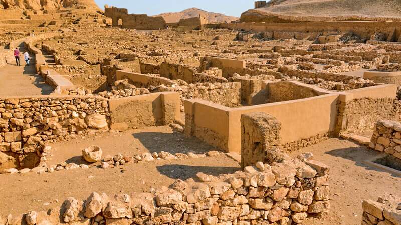 Deir el-Medina luxor egypt